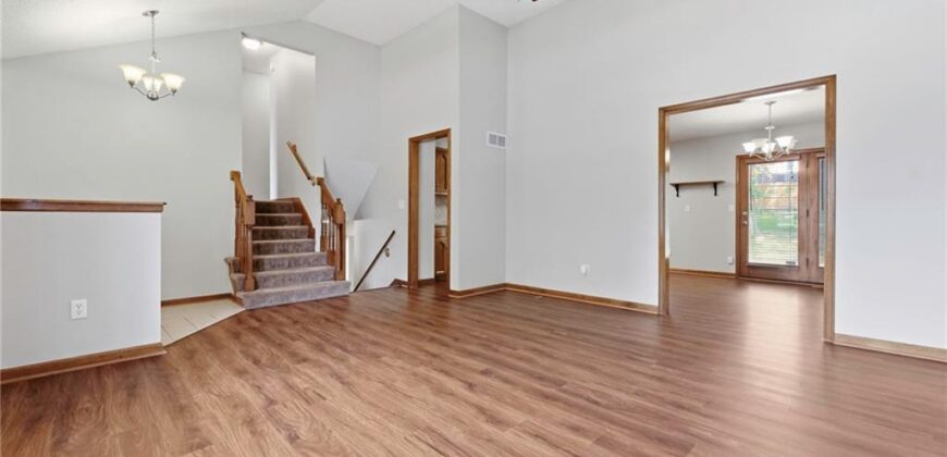 1706 NW 63rd Terrace, Kansas City, MO 64118