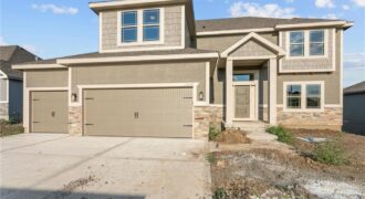 11034 N Corrington Avenue, Kansas City, MO 64156