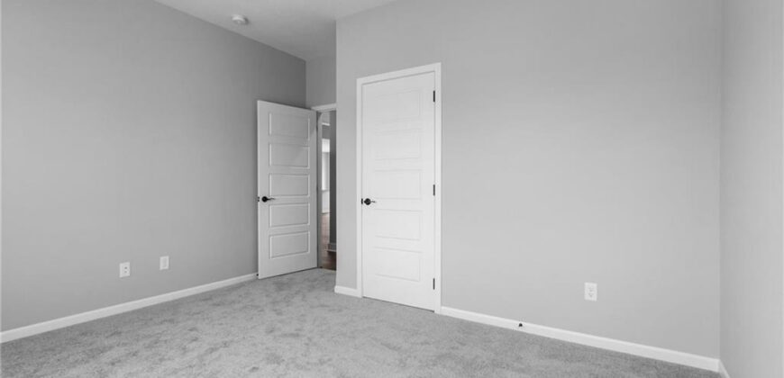 11028 N Corrington Avenue, Kansas City, MO 64156