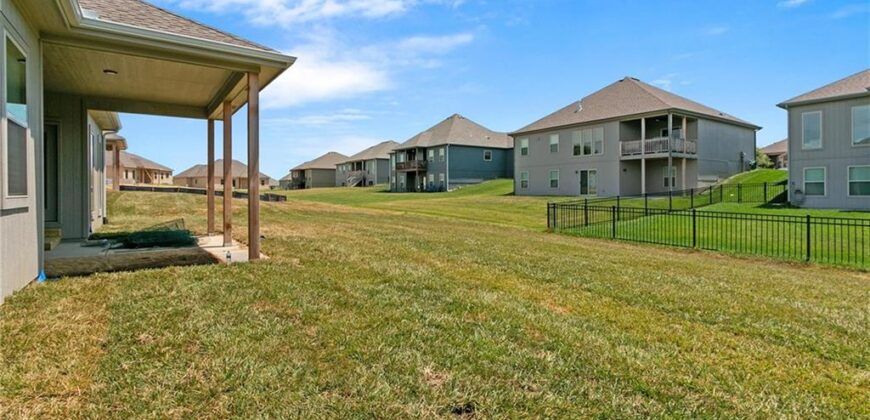 11028 N Corrington Avenue, Kansas City, MO 64156