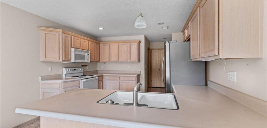 9831 N POTTER Avenue, Kansas City, MO 64157