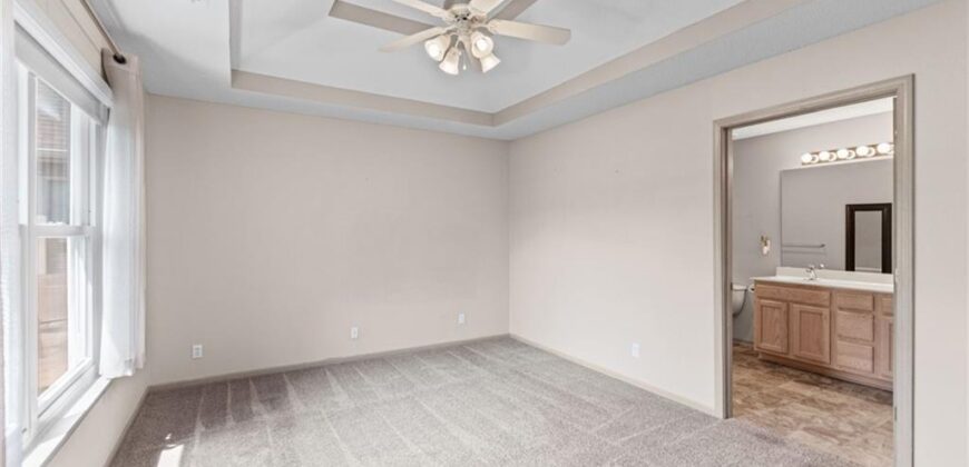 9831 N POTTER Avenue, Kansas City, MO 64157