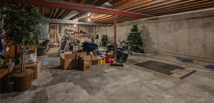 7000 N Agnes Street, Gladstone, MO 64119