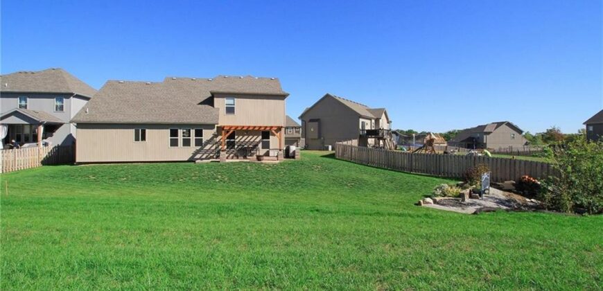3316 NW 93rd Street, Kansas City, MO 64154