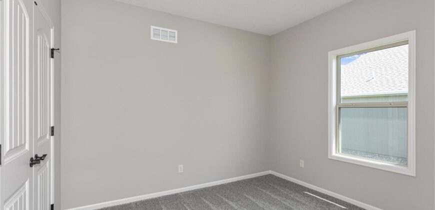 3315 NW 93rd Street, Kansas City, MO 64154