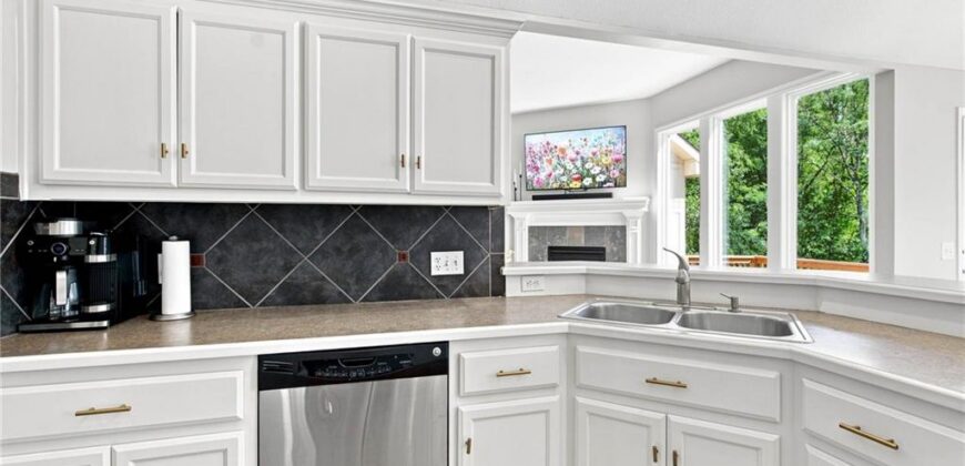 4501 NE 85th Street, Kansas City, MO 64156