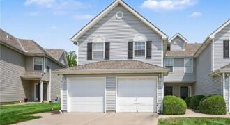 8155 N Lawn Avenue, Kansas City, MO 64119