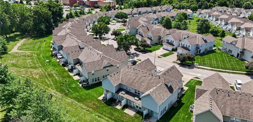 8155 N Lawn Avenue, Kansas City, MO 64119
