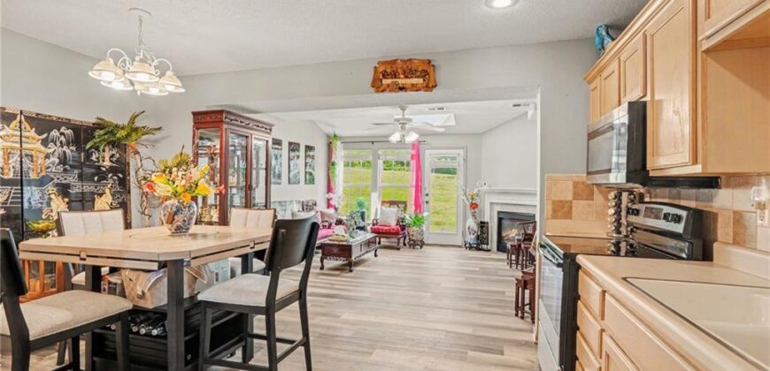 8155 N Lawn Avenue, Kansas City, MO 64119
