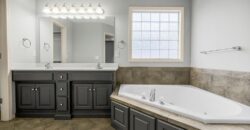 9105 N Kansas Court, Kansas City, MO 64156