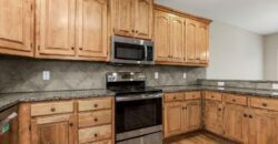 9105 N Kansas Court, Kansas City, MO 64156