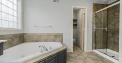 9105 N Kansas Court, Kansas City, MO 64156