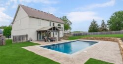 9105 N Kansas Court, Kansas City, MO 64156