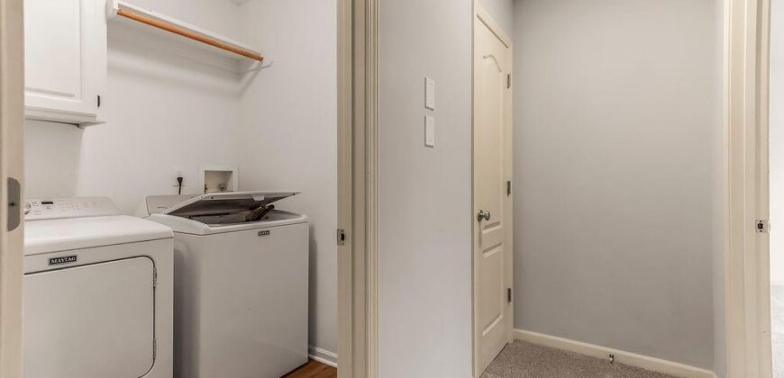 9105 N Kansas Court, Kansas City, MO 64156