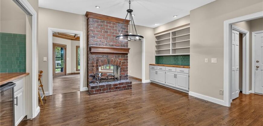 6807 Cedar Bend N/A, Kansas City, MO 64152