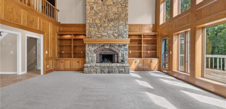 6807 Cedar Bend N/A, Kansas City, MO 64152