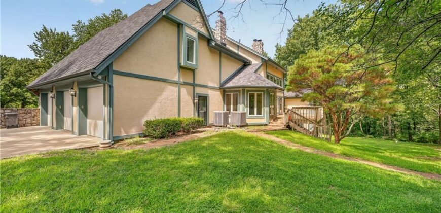 6807 Cedar Bend N/A, Kansas City, MO 64152
