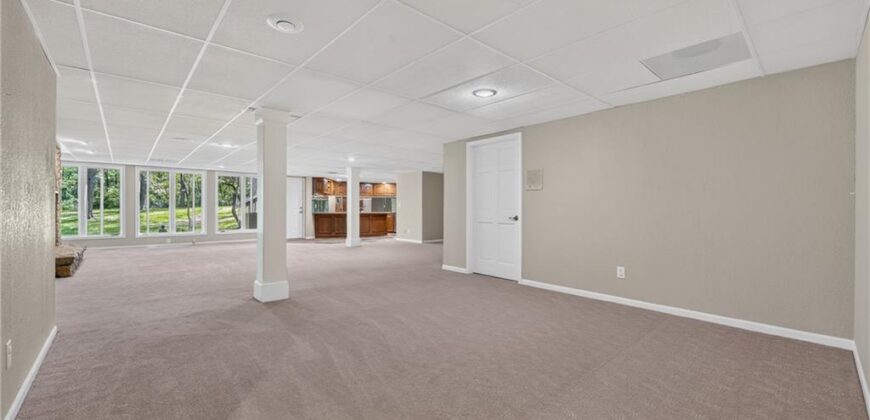 6807 Cedar Bend N/A, Kansas City, MO 64152