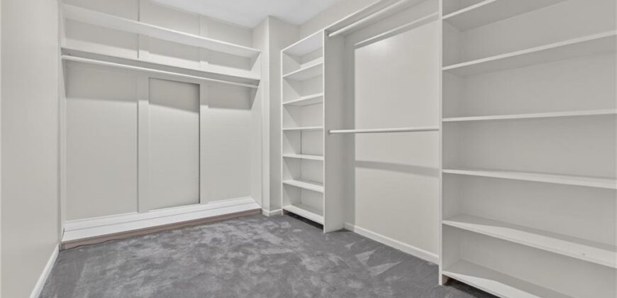 6807 Cedar Bend N/A, Kansas City, MO 64152