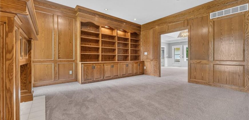 6807 Cedar Bend N/A, Kansas City, MO 64152