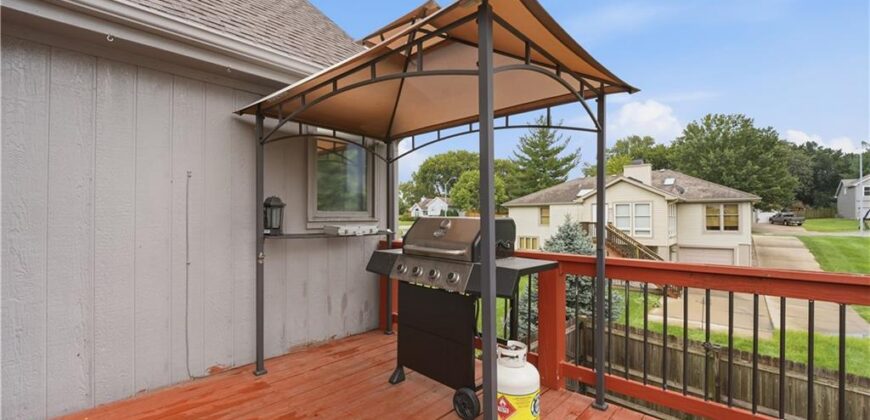 1309 NE Chowning Drive, Kansas City, MO 64155