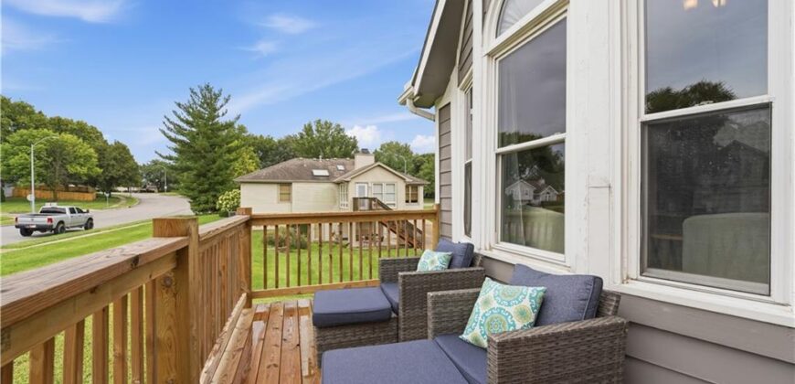 1309 NE Chowning Drive, Kansas City, MO 64155