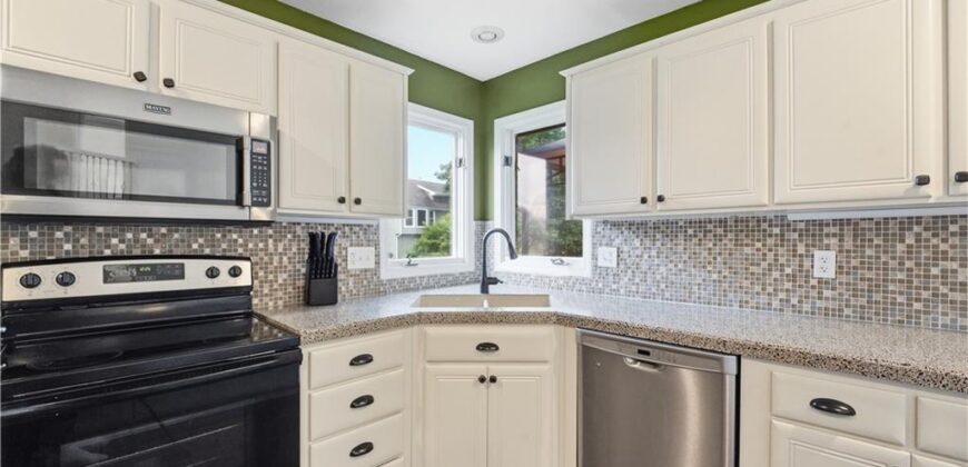 1309 NE Chowning Drive, Kansas City, MO 64155