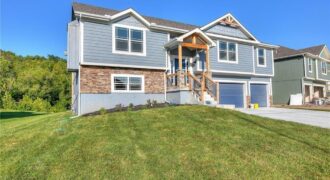 527 Skyview Lane, Liberty, MO 64068