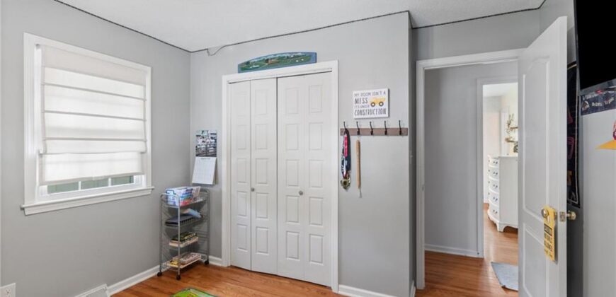 413 Pershing Street, Liberty, MO 64068
