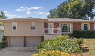 413 Pershing Street, Liberty, MO 64068