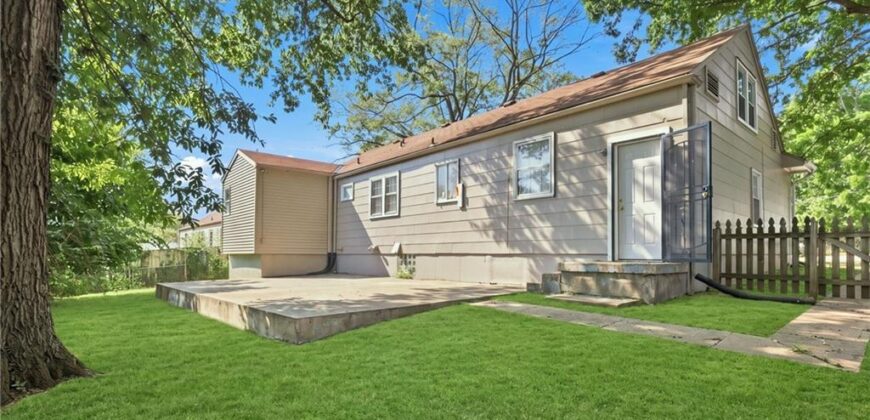 2307 NE 37th Terrace, Kansas City, MO 64116