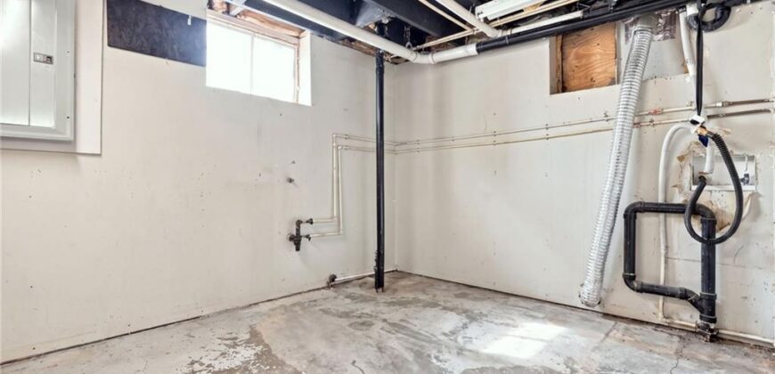 2307 NE 37th Terrace, Kansas City, MO 64116