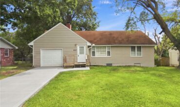 2307 NE 37th Terrace, Kansas City, MO 64116