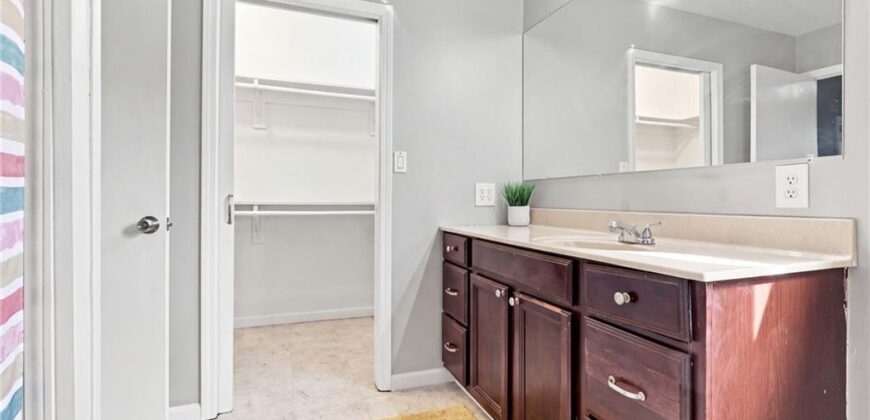 2307 NE 37th Terrace, Kansas City, MO 64116