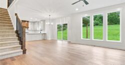 13522 Oakridge Drive, Kearney, MO 64060