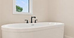 13522 Oakridge Drive, Kearney, MO 64060