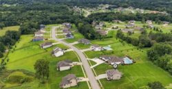 13522 Oakridge Drive, Kearney, MO 64060