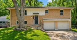 6534 NW Hamer Drive, Kansas City, MO 64118