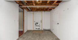 6534 NW Hamer Drive, Kansas City, MO 64118