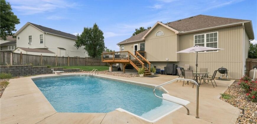 1319 NE 105th Terrace, Kansas City, MO 64155