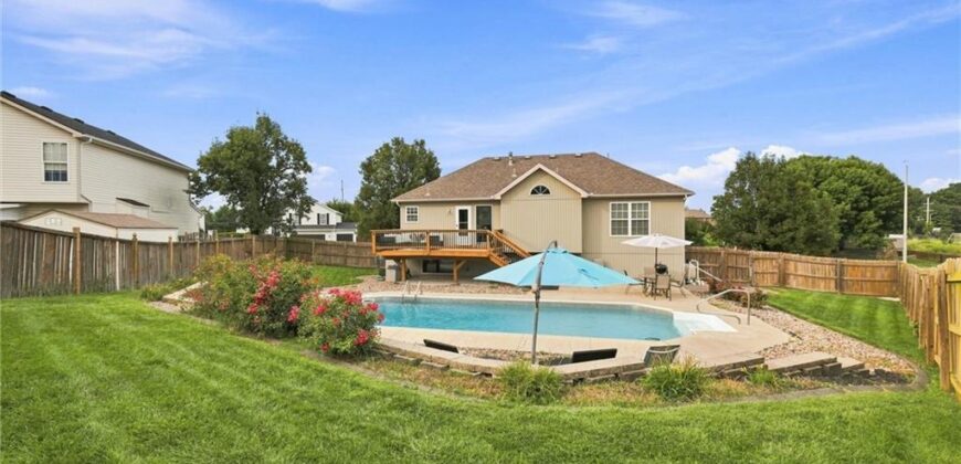 1319 NE 105th Terrace, Kansas City, MO 64155