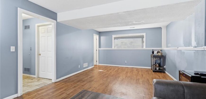 1319 NE 105th Terrace, Kansas City, MO 64155