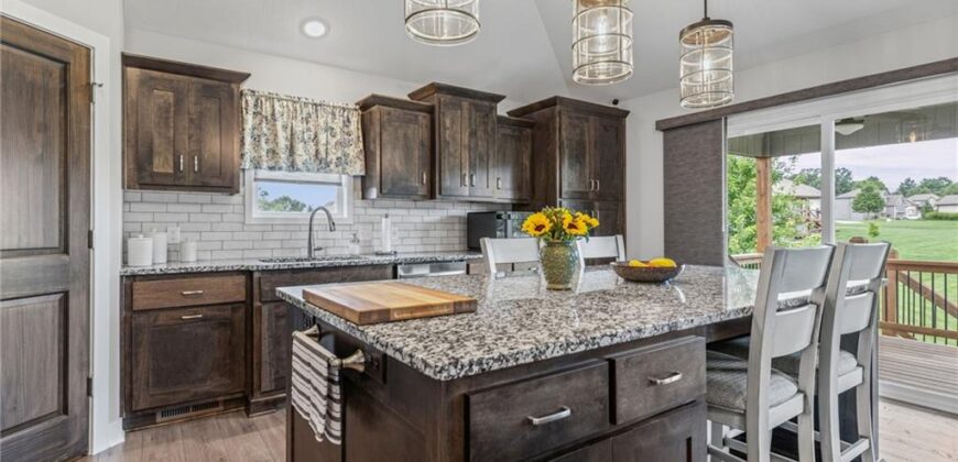 16920 NW 132nd Terrace, Platte City, MO 64079