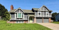 7111 Michael Lane, Pleasant Valley, MO 64068