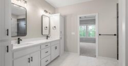 5782 NW Black Oak Court, Parkville, MO 64152