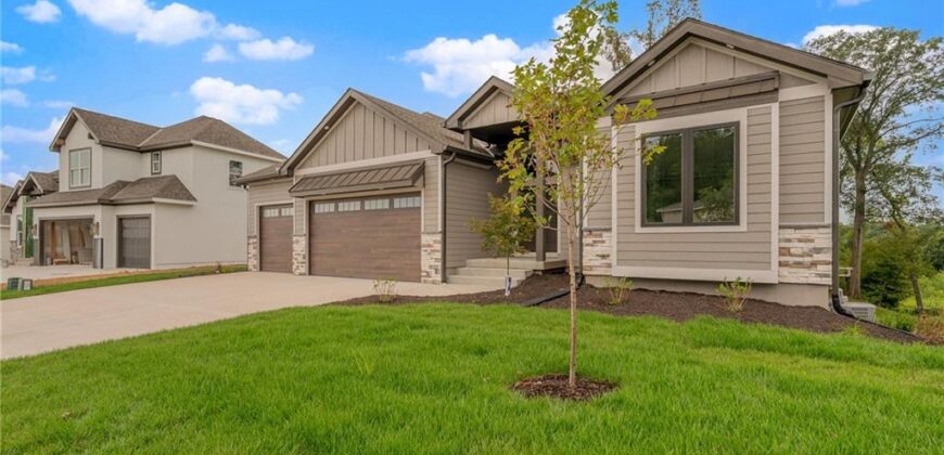 5782 NW Black Oak Court, Parkville, MO 64152