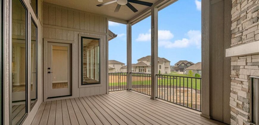 5782 NW Black Oak Court, Parkville, MO 64152
