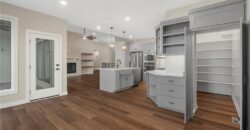 5782 NW Black Oak Court, Parkville, MO 64152