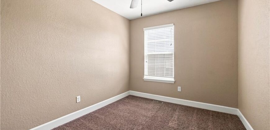 8329 N Spruce Avenue, Kansas City, MO 64119
