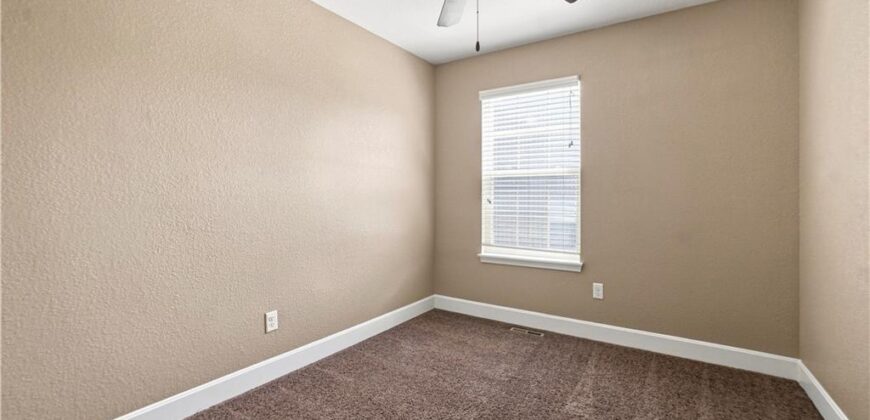 8329 N Spruce Avenue, Kansas City, MO 64119